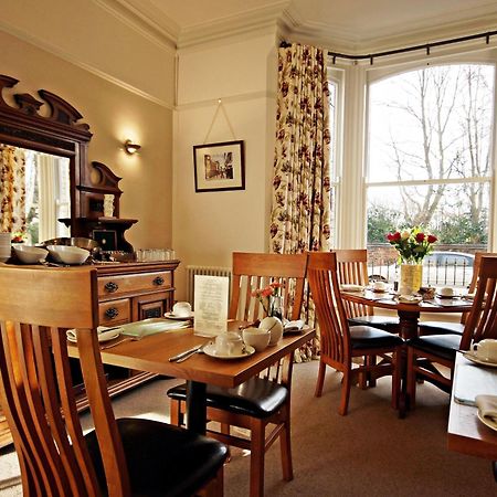 Bronte Guest House Йорк Екстериор снимка