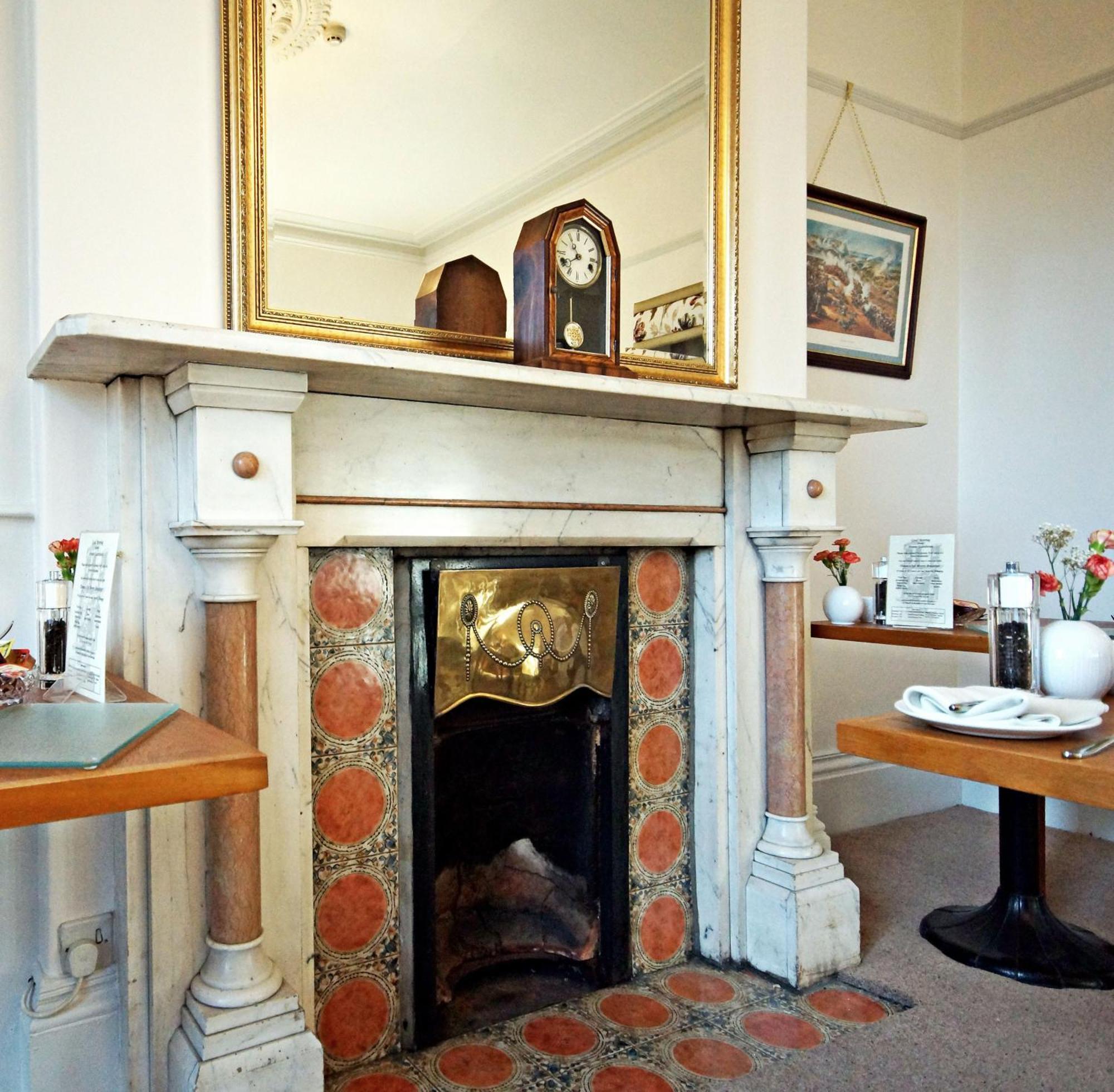 Bronte Guest House Йорк Екстериор снимка