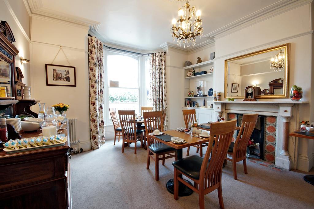 Bronte Guest House Йорк Екстериор снимка