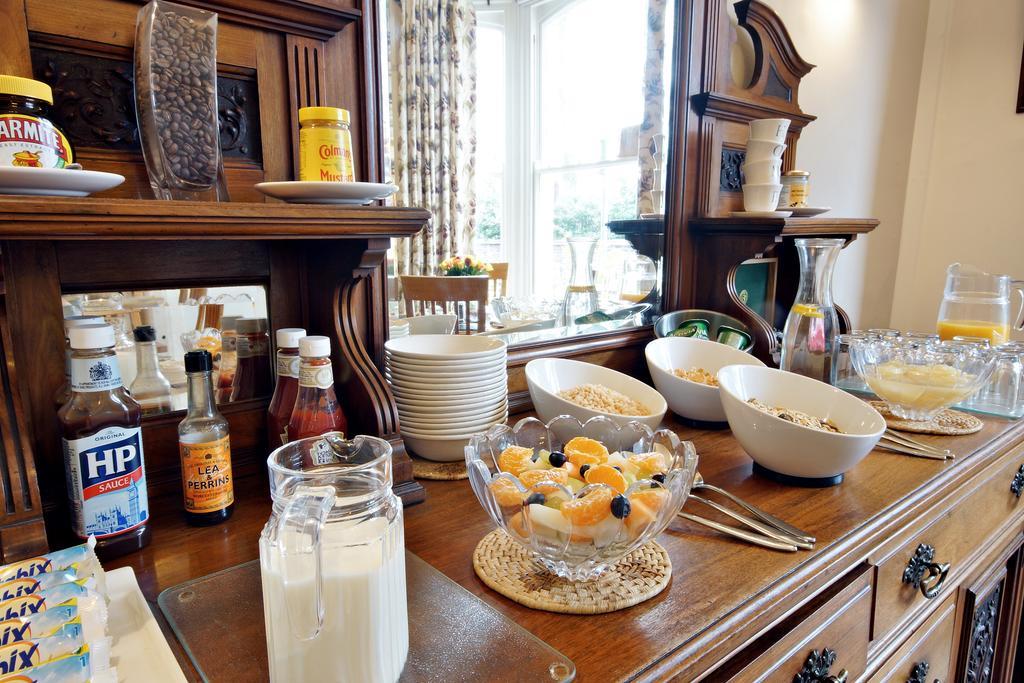 Bronte Guest House Йорк Екстериор снимка