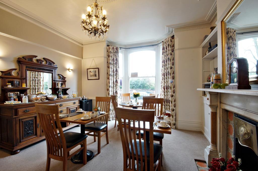 Bronte Guest House Йорк Екстериор снимка